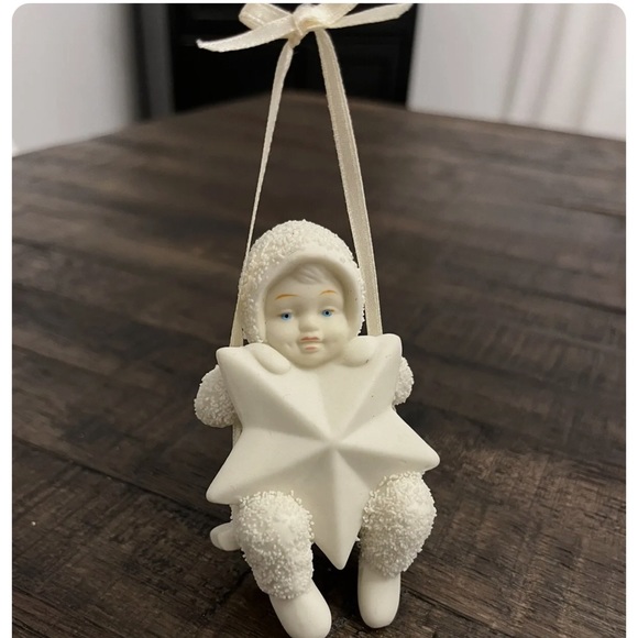 Dept 56 Snowbabies "Swinging on a Star" Christmas Ornament - Picture 1 of 4